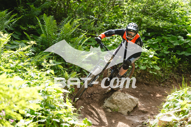 26_06_07_EDHV N°32 P7801