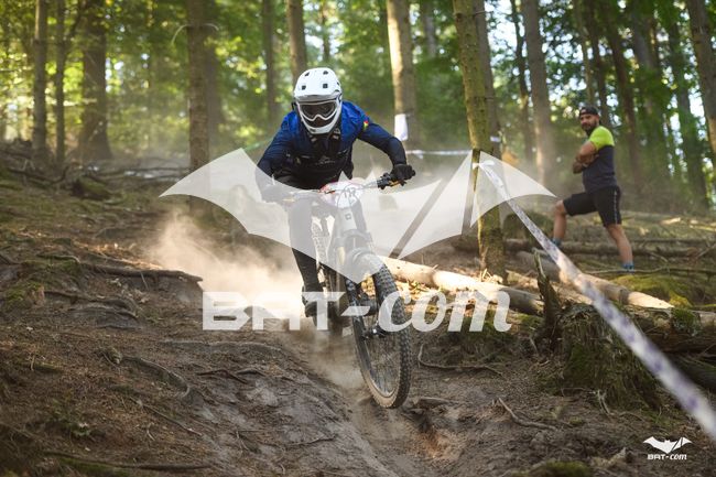 26_09_27_WissDam N°117 P2053