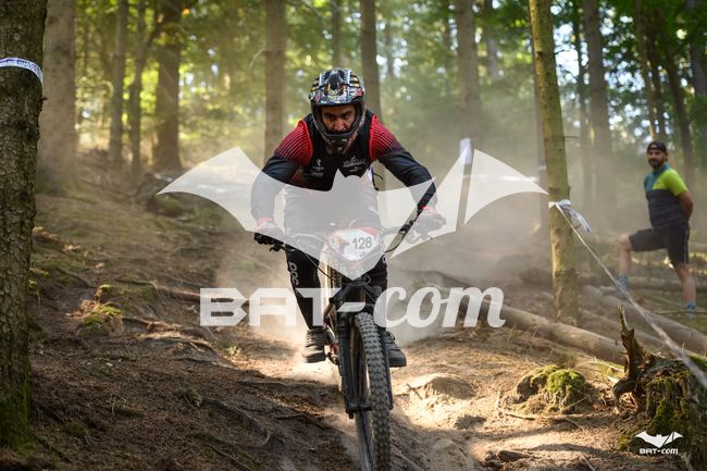 26_09_27_WissDam N°128 P2536