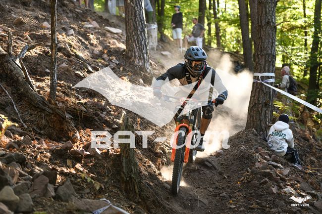 26_09_27_WissDam N°193 P9543