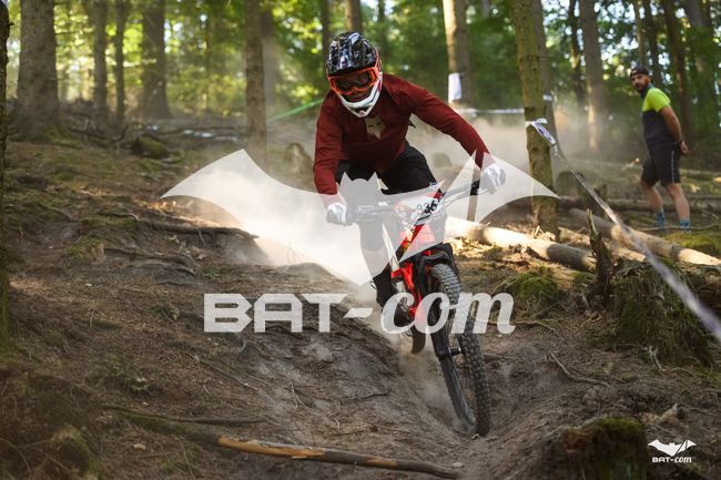 26_09_27_WissDam N°336 P2038
