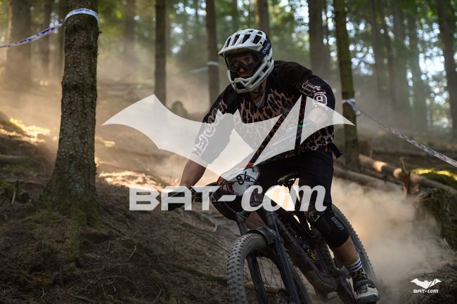 26_09_27_WissDam N°84 P4902